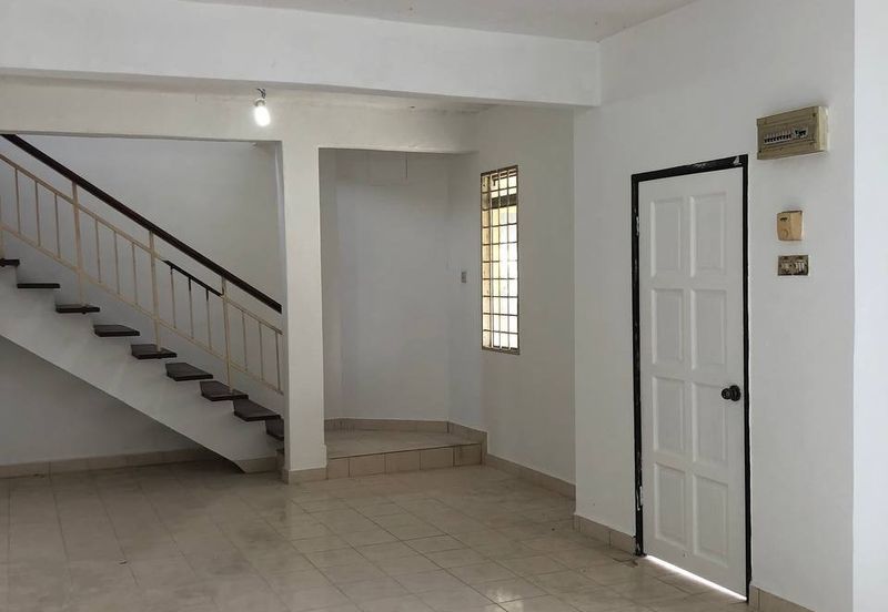 Taman Desa Pinggiran Bayu