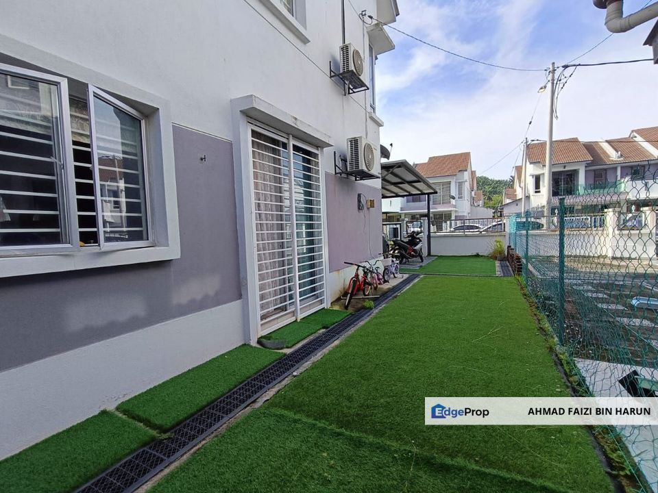 BELOW MV SEMI-D CLUSTER NUSA SURIA BANDAR PUNCAK ALAM SELANGOR, Selangor, Bandar Puncak Alam