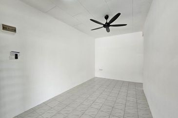 SINGLE STOREY (RENO), TAMAN POLITEKNIK 