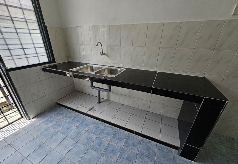 SINGLE STOREY (RENO), TAMAN POLITEKNIK 