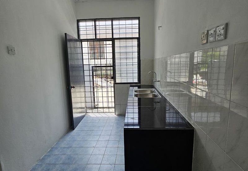 SINGLE STOREY (RENO), TAMAN POLITEKNIK 