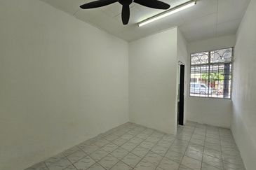 SINGLE STOREY (RENO), TAMAN POLITEKNIK 