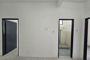 SINGLE STOREY (RENO), TAMAN POLITEKNIK 