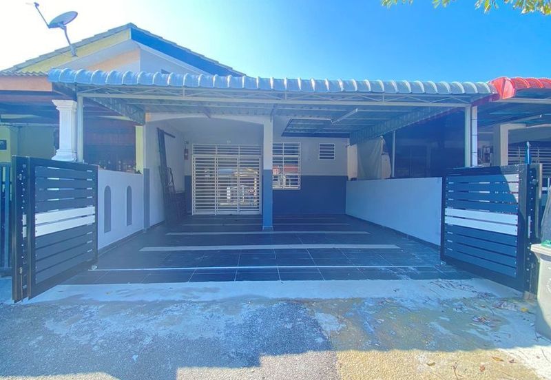 SINGLE STOREY , TAMAN POLITEKNIK  , PORT DICKSON