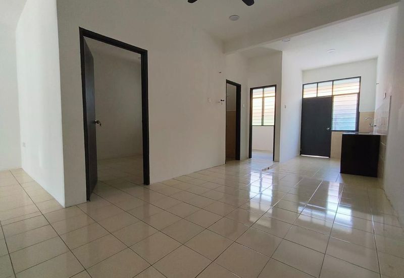 SINGLE STOREY , TAMAN POLITEKNIK  , PORT DICKSON