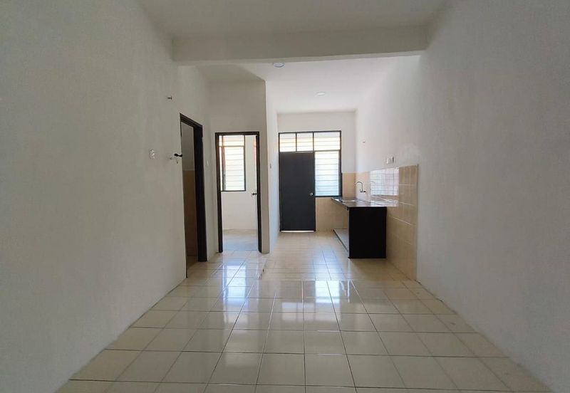 SINGLE STOREY , TAMAN POLITEKNIK  , PORT DICKSON