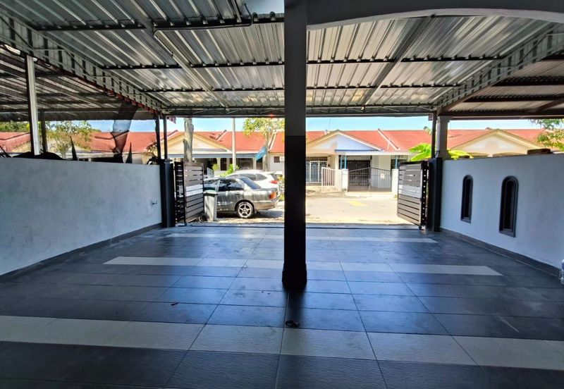 SINGLE STOREY , TAMAN POLITEKNIK  , PORT DICKSON