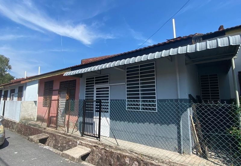 SINGLE STOREY , TAMAN POLITEKNIK  , PORT DICKSON