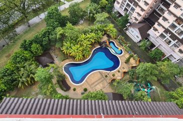 Saujana Aster, Precinct 11