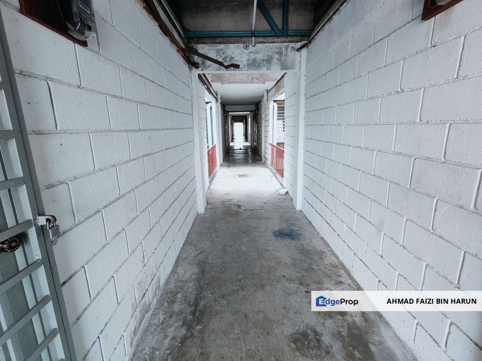 FLAT TAMAN SEMARAK NILAI N9 FULL RENOVATION FOR SALE, Negeri Sembilan, Nilai