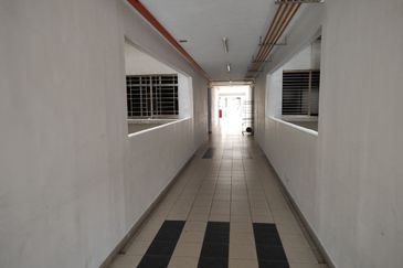 (SALE) APARTMENT PR1MA PRESINT 11 PUTRAJAYA FOR SALE (BELOW MV)
