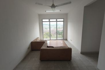 (SALE) APARTMENT PR1MA PRESINT 11 PUTRAJAYA FOR SALE (BELOW MV)