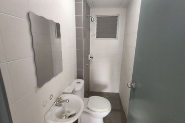 (SALE) APARTMENT PR1MA PRESINT 11 PUTRAJAYA FOR SALE (BELOW MV)