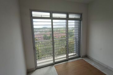 (SALE) APARTMENT PR1MA PRESINT 11 PUTRAJAYA FOR SALE (BELOW MV)