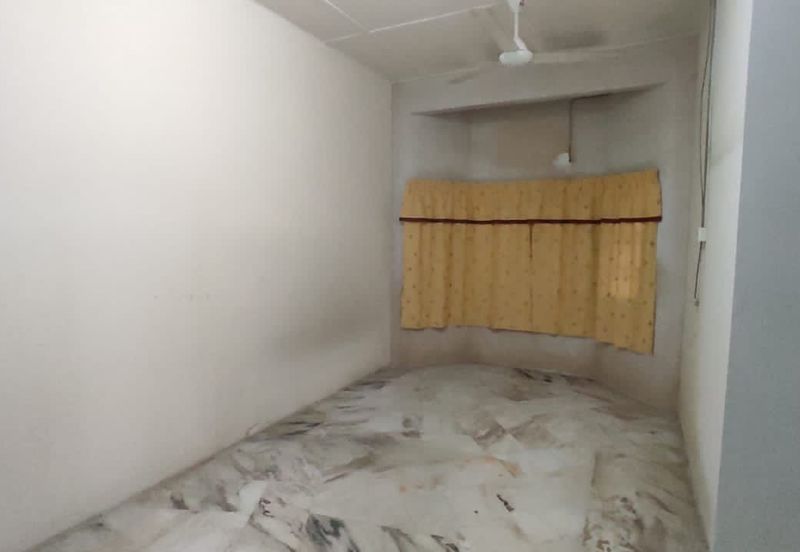 Taman Nilam, Tanjong Karang