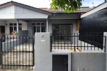 Taman Sri Bayu, Tanjong Sepat