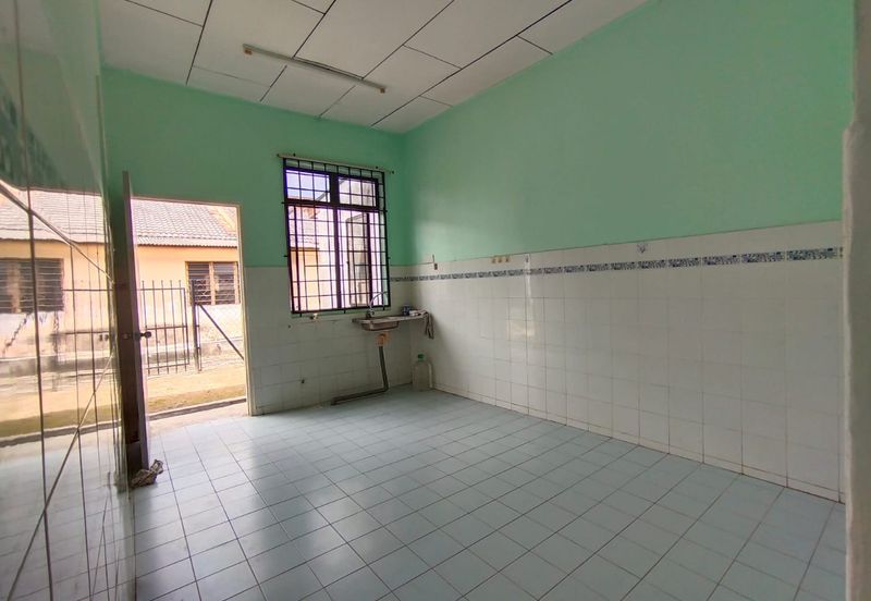 Taman Sri Bayu, Tanjong Sepat