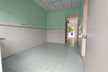 Taman Sri Bayu, Tanjong Sepat