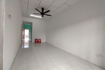 Taman Sri Bayu, Tanjong Sepat