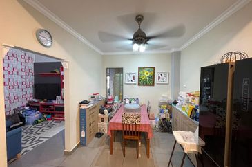 RENOVATED SINGLE STOREY TAMAN JASMIN INDAH SENAWANG N9 FOR SALE