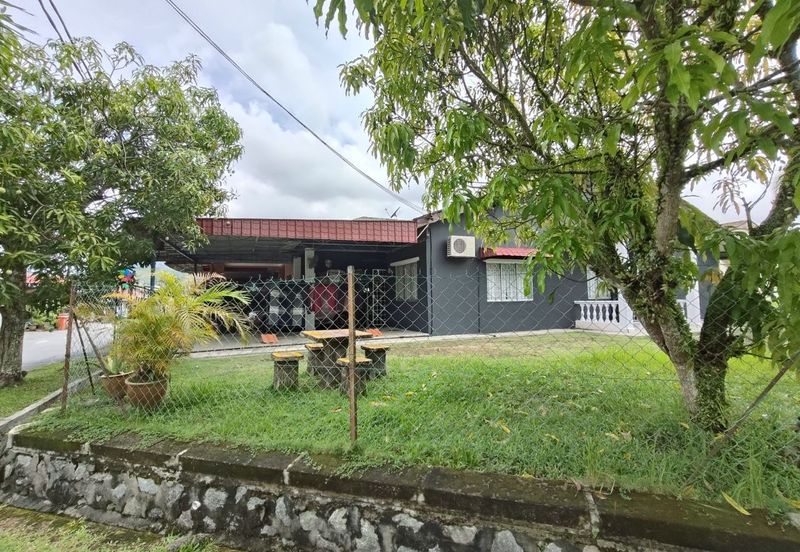 Taman College Heights (Sikamat)