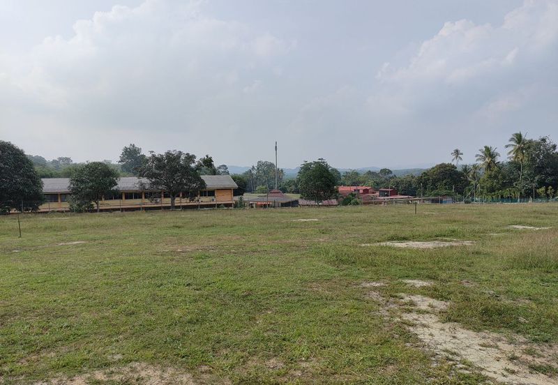 Tanah Lot Banglo Padang Sebang Alor Gajah Melaka untuk Dijual