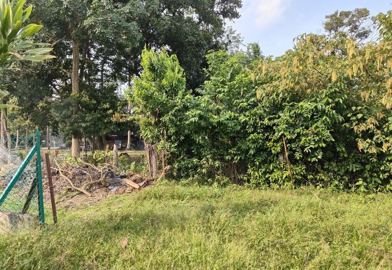 Tanah Lot Banglo Padang Sebang Alor Gajah Melaka untuk Dijual