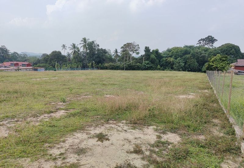 Tanah Lot Banglo Padang Sebang Alor Gajah Melaka untuk Dijual