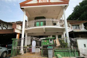 Laman Bakawali @ Kota Seriemas