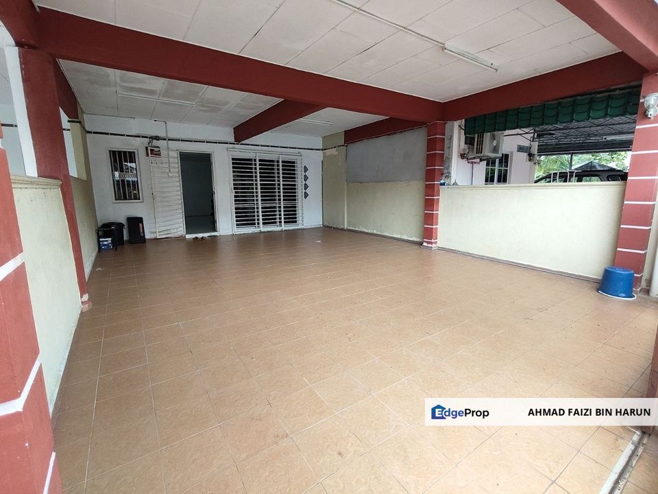 DOUBLE STOREY INTERMEDIATE TAMAN MUTIARA GALLA SEREMBAN FOR SALE, Negeri Sembilan, Seremban