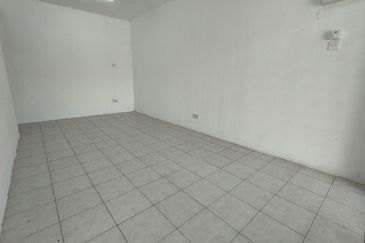 TAMAN INTAN PERDANA (PKN. TELUK KEMANG)