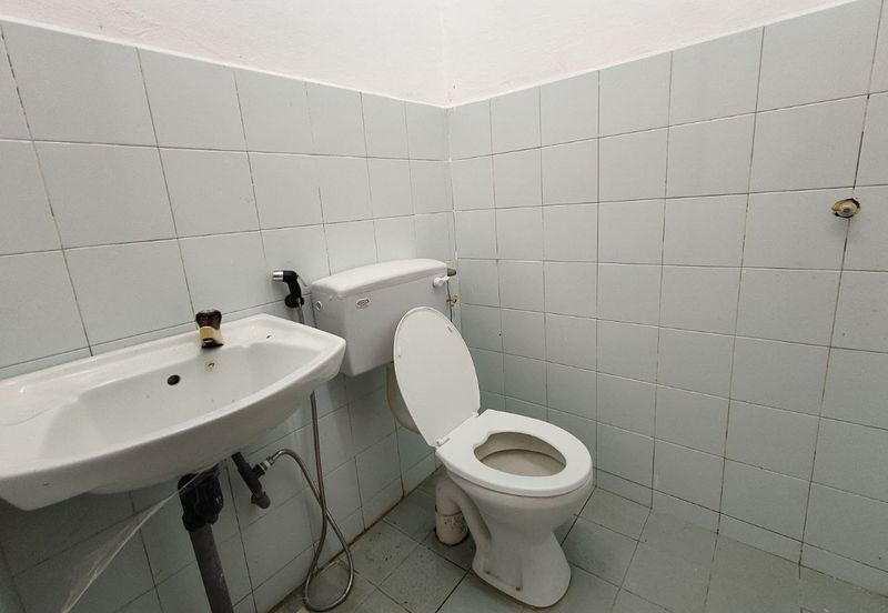 TAMAN INTAN PERDANA (PKN. TELUK KEMANG)