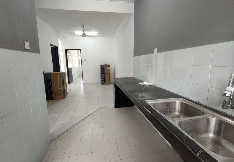 TAMAN INTAN PERDANA (PKN. TELUK KEMANG)