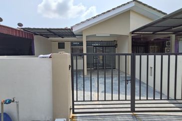 TAMAN INTAN PERDANA (PKN. TELUK KEMANG)