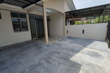 TAMAN INTAN PERDANA (PKN. TELUK KEMANG)