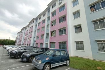 Pangsapuri Megah Villa