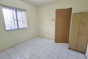 Apartment Lestari