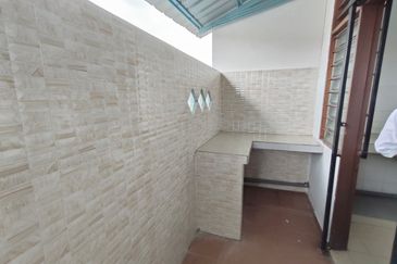 𝗘𝗫𝗧𝗘𝗡𝗗𝗘𝗗 𝗦𝗜𝗡𝗚𝗟𝗘 𝗦𝗧𝗢𝗥𝗘𝗬 𝗧𝗔𝗠𝗔𝗡 𝗠𝗔𝗧𝗔𝗛𝗔𝗥𝗜 𝗛𝗘𝗜𝗚𝗛𝗧 𝗦𝗘𝗡𝗔𝗪𝗔𝗡𝗚 𝗡𝟵 𝗙𝗢𝗥 𝗦𝗔𝗟𝗘