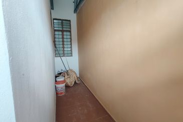 𝗘𝗫𝗧𝗘𝗡𝗗𝗘𝗗 𝗦𝗜𝗡𝗚𝗟𝗘 𝗦𝗧𝗢𝗥𝗘𝗬 𝗧𝗔𝗠𝗔𝗡 𝗠𝗔𝗧𝗔𝗛𝗔𝗥𝗜 𝗛𝗘𝗜𝗚𝗛𝗧 𝗦𝗘𝗡𝗔𝗪𝗔𝗡𝗚 𝗡𝟵 𝗙𝗢𝗥 𝗦𝗔𝗟𝗘