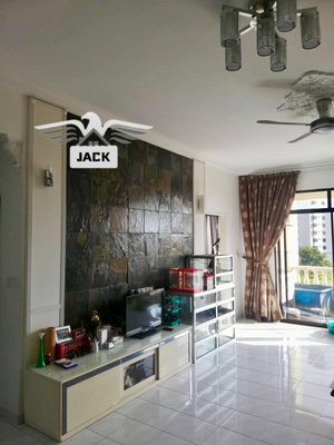 Full Renovated and furnished 2 carpark Gurney Food Court Tanjung tokong