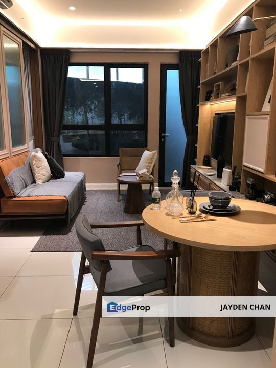 Studio apartment @ Subang Jaya for Sale @RM370,000 By JAYDEN CHAN |  