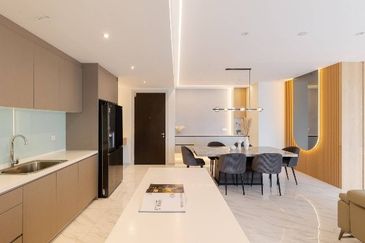 NEW LAUNCH LUXURY CONDO @ KOTA KEMUNING