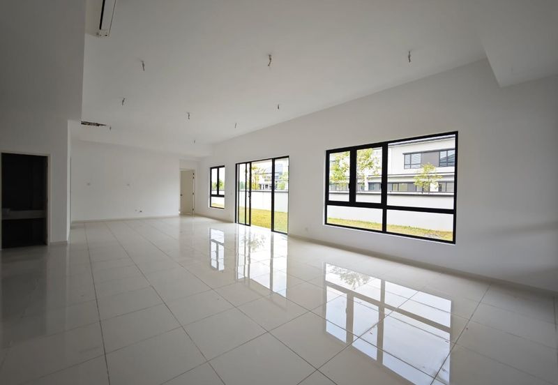 Freesia Residences @ Tropicana Aman