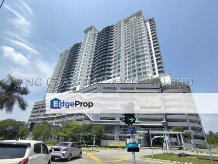 [Building Facing main road - SKVE Highway] Service Apartment [Strategically located right next to Jalan Puchong], Selangor, Puchong