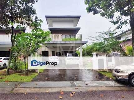 3 Storey Semi Detached House with Clubhouse Facilities, Selangor, Kajang