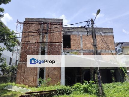A Parcel of Detached House Plot Currently Accommodating A Partly Constructed Detached House which has been Abandoned, Selangor, Kajang