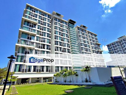 [3 min to Pantai Dalam KTM Station] Duplex Office Suite (SOHO Concept) [6 min to KL Gateway Mall], Kuala Lumpur, 