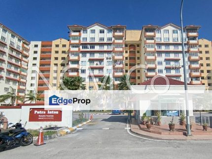 Condominium, Selangor, Dengkil
