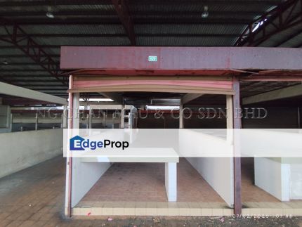 Market Stall, Perak, Menglembu