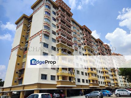 Condominium [2 min to Bandar Puteri LRT Station; 8 min to Lotus's Puchong (Tesco)], Selangor, Puchong